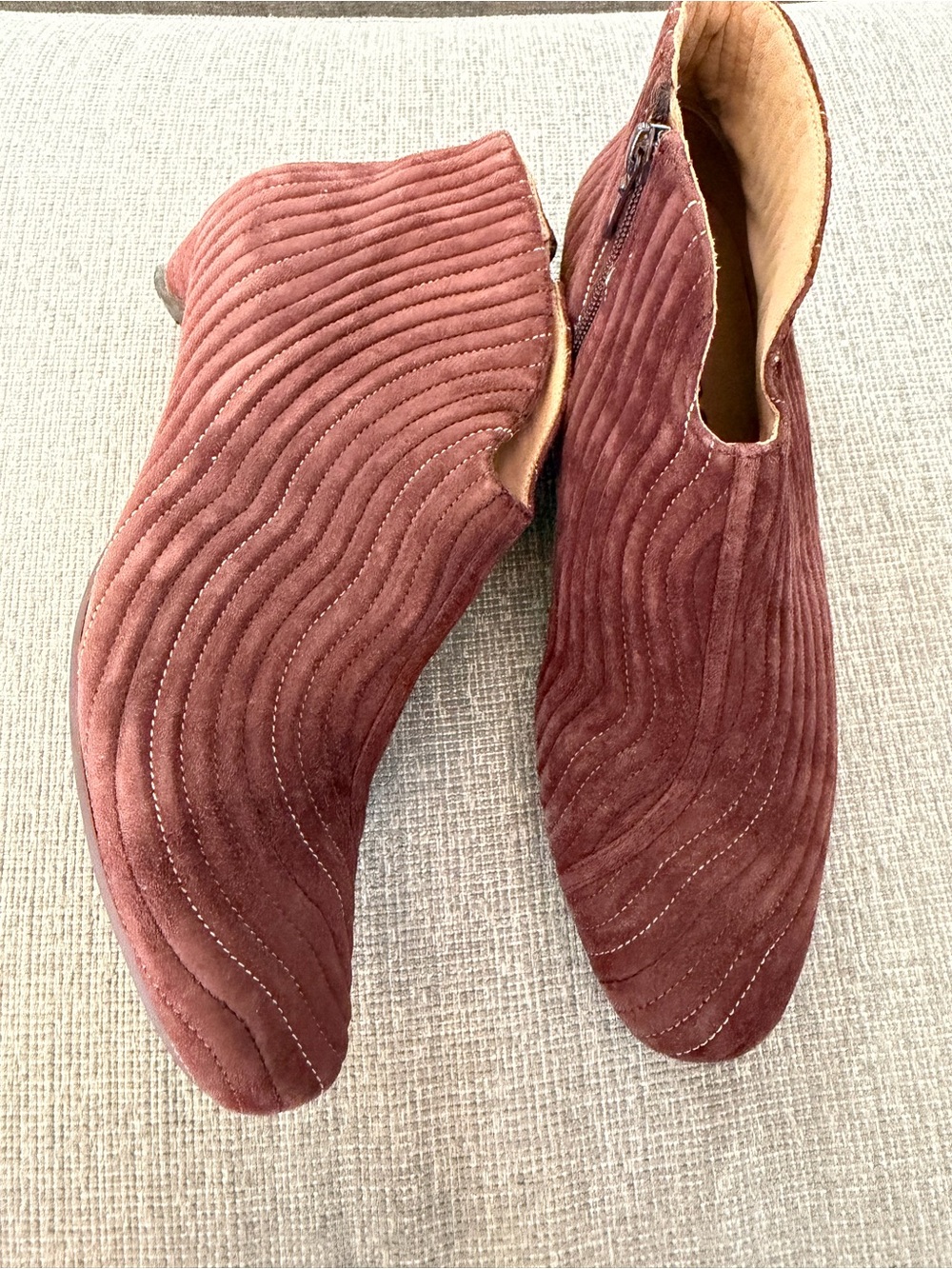 Tsubo Suede Booties Shoes